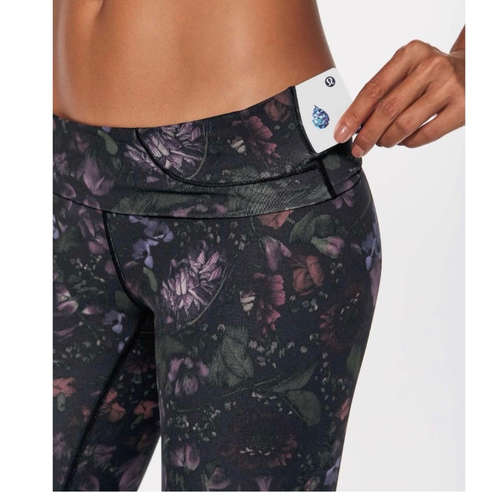 Lululemon Wunder Under Crop (Hi-Rise) (Full-On Luxtreme 21") Frozen Flourish - Picture 4 of 12